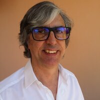 Ernesto Oñate Ernesto Oñate